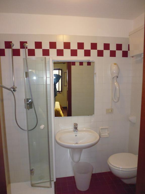 Hotel Alla Citta Di Trieste Grado Kamer foto